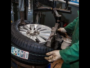 FastFit Tyre express Dubai Madares